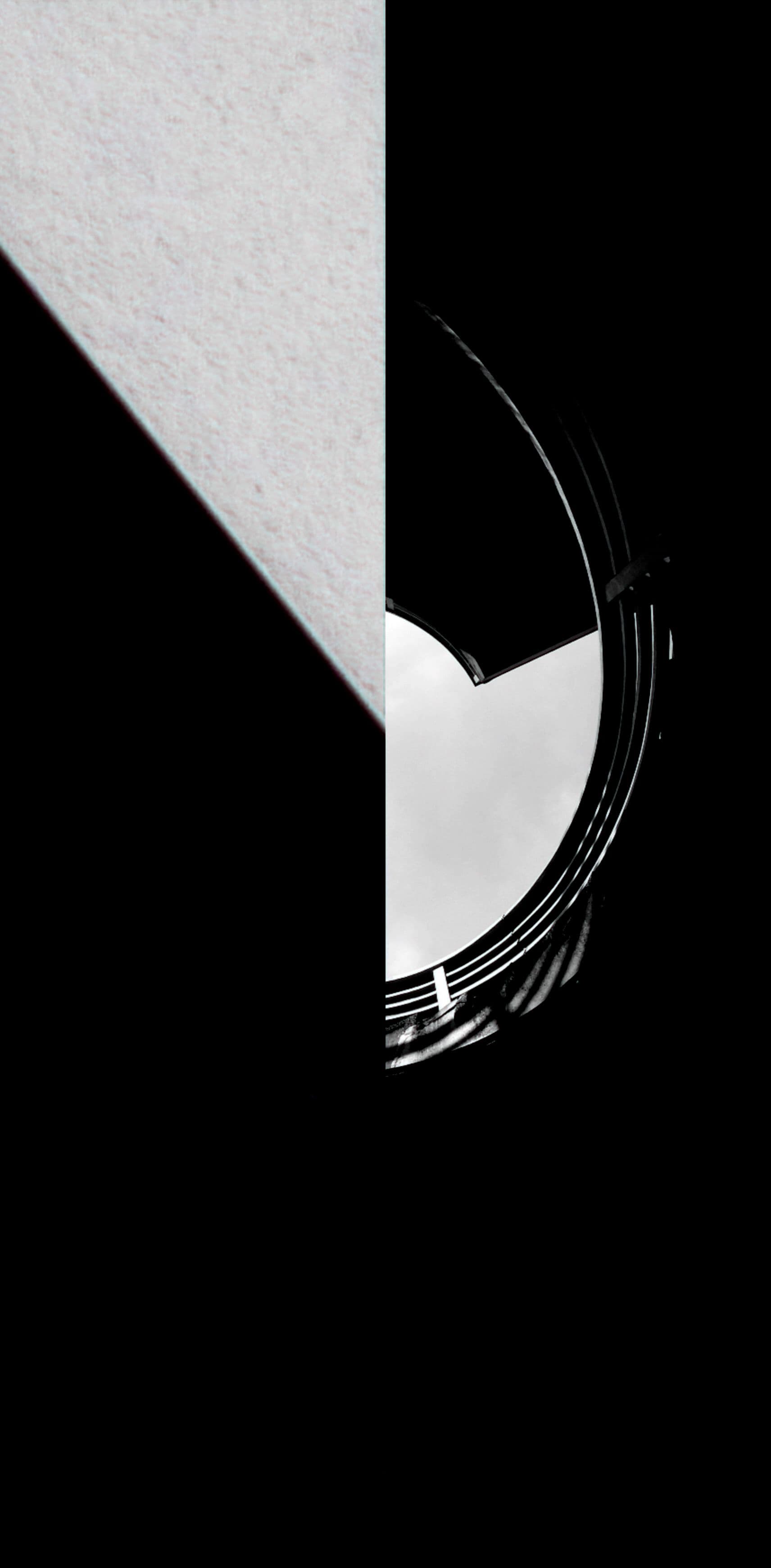 An image without an alt, whoops