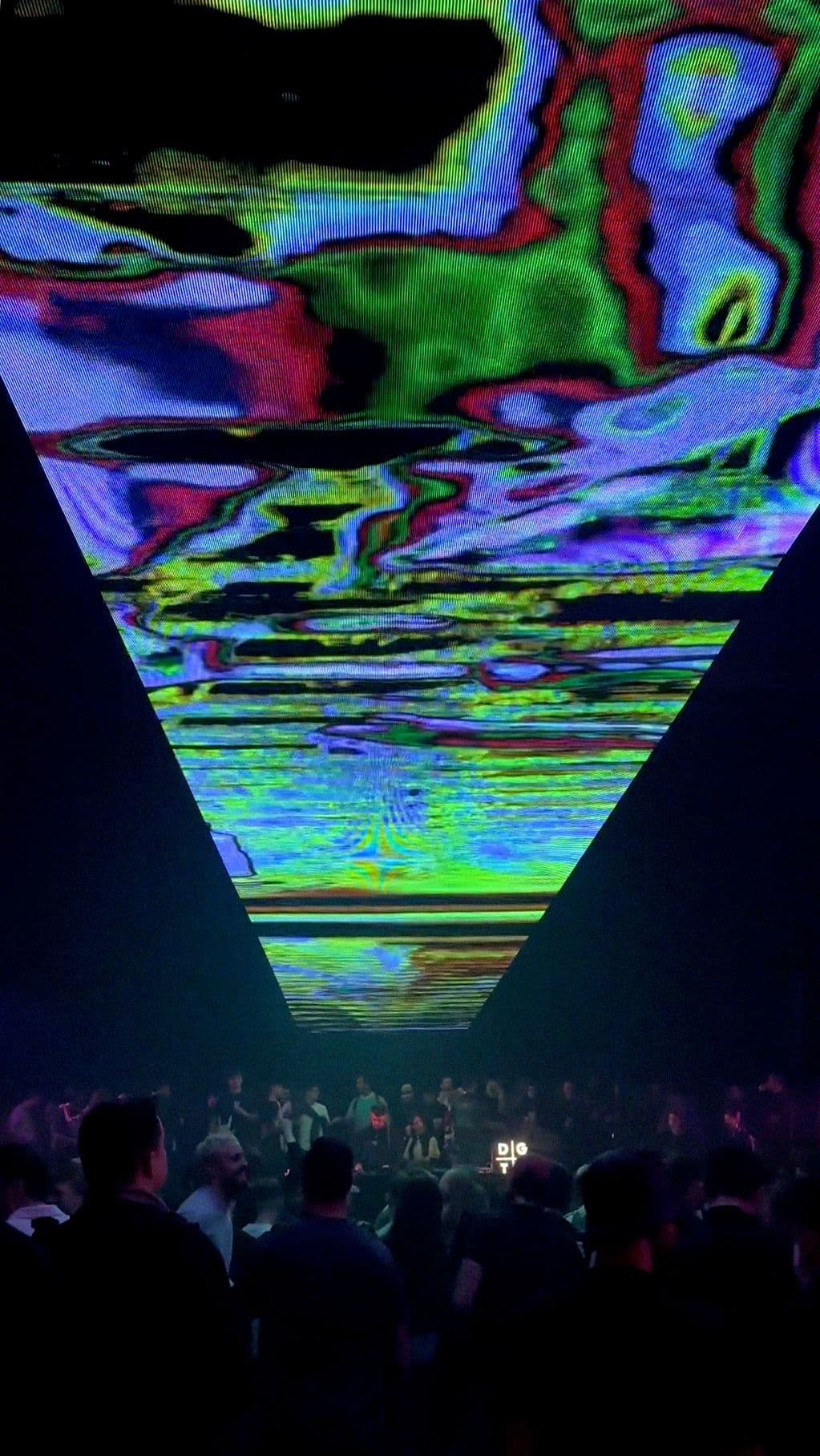 An image without an alt, whoops